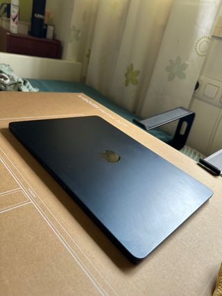 MacBook Air M2 16GB 13.6 midnight