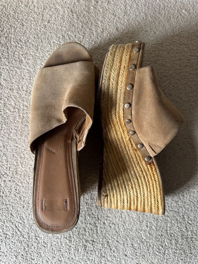 Sandalias cuña Zara