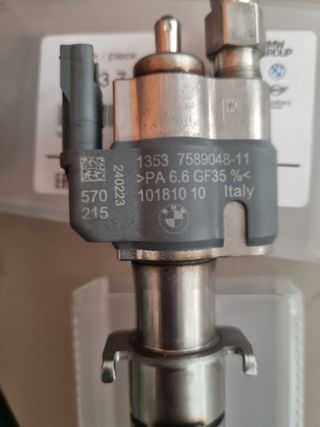 Inyector BMW Gasolina 13 53 7 589 048