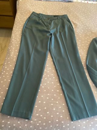 Traje sastre Lefties verde