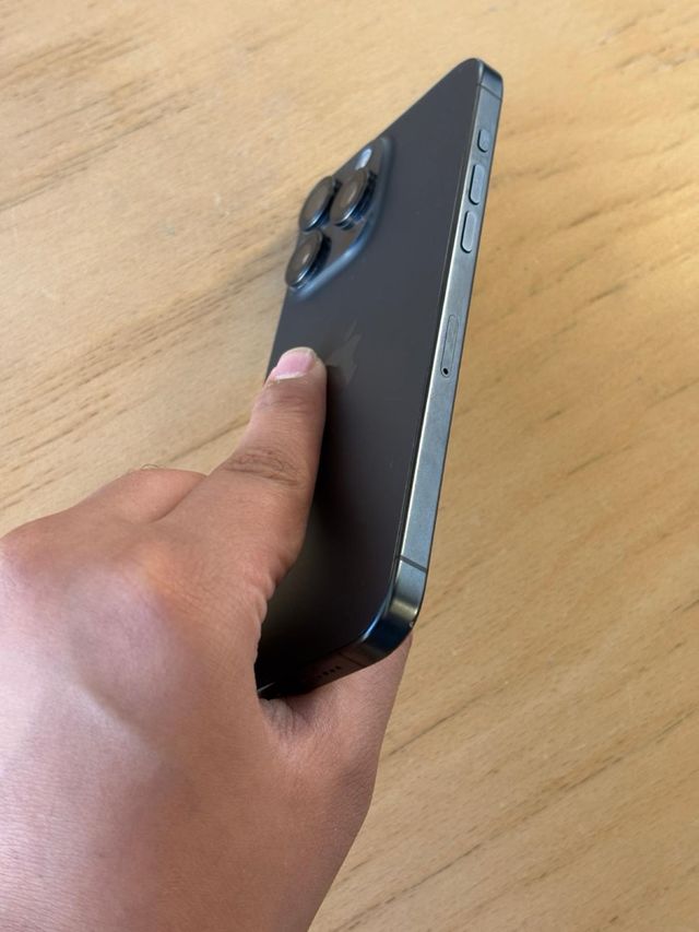 iPhone 15 Pro Max 256GB Negro