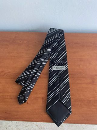 Corbata de rayas negra y blanca seda de Canda