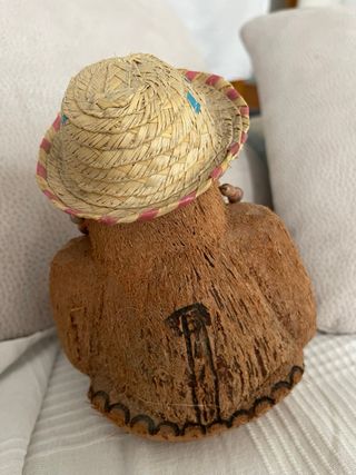 Figura Mono Coco Artesanal Cuba comprada en cuba