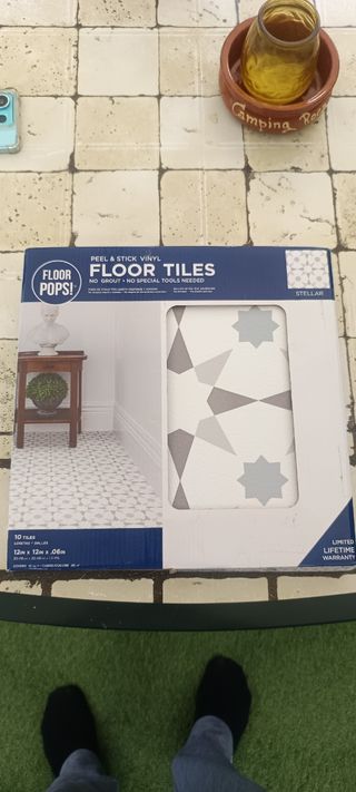 Suelo Vinilo Adhesivo WallPops Geométrico