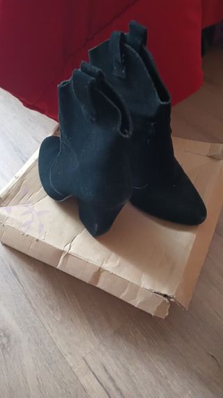 Botín cowboy piel negro