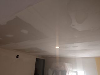 Pladurista escayolista yesista