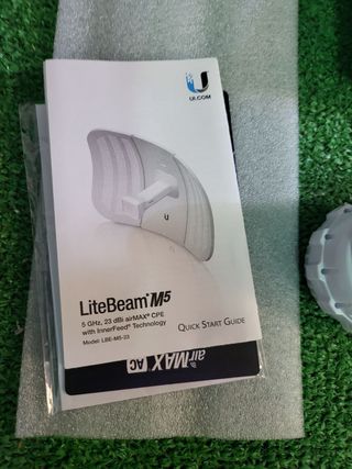 Ubiquiti Antena LBE-5AC-GEN2-US Puente Inalámbri