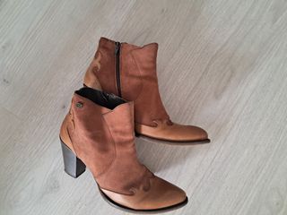 OFERTA!!!. Botines camperos, botas marca BDA piel.