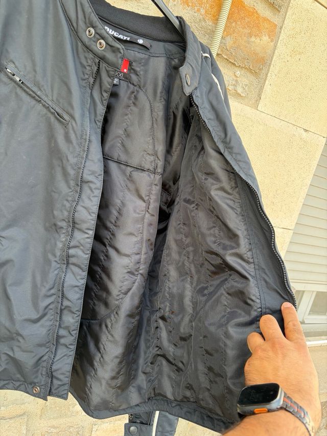 Jaqueta Moto Ducati Preta