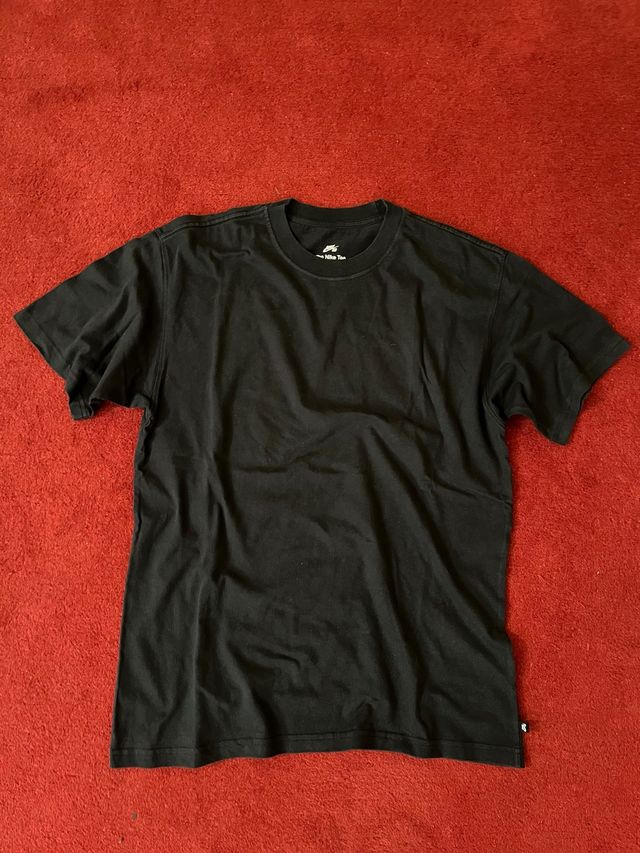 Maglietta Nike Nera Uomo. Taglia S.