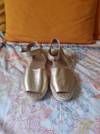 Sandalias Esparto Doradas Talla 37