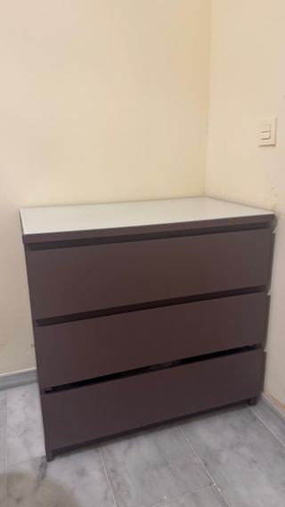 Habitación completa menos cama 