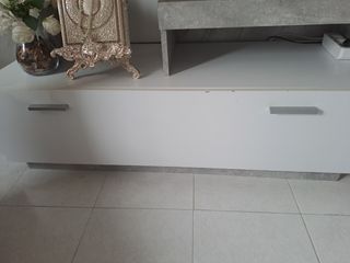 Vitrina como nueva.