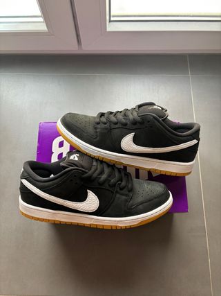 Nike Dunk SB Low Pro Black Gum