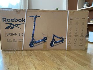 Patinete Eléctrico Reebok Urban 8.5