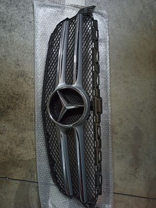 Parrilla Mercedes W205 Original
