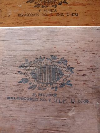 Caja de puros MUJICA 25 Coronas antigua