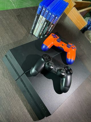 PS4 (PlayStation 4) + 2 Mandos + 6 Juegos
