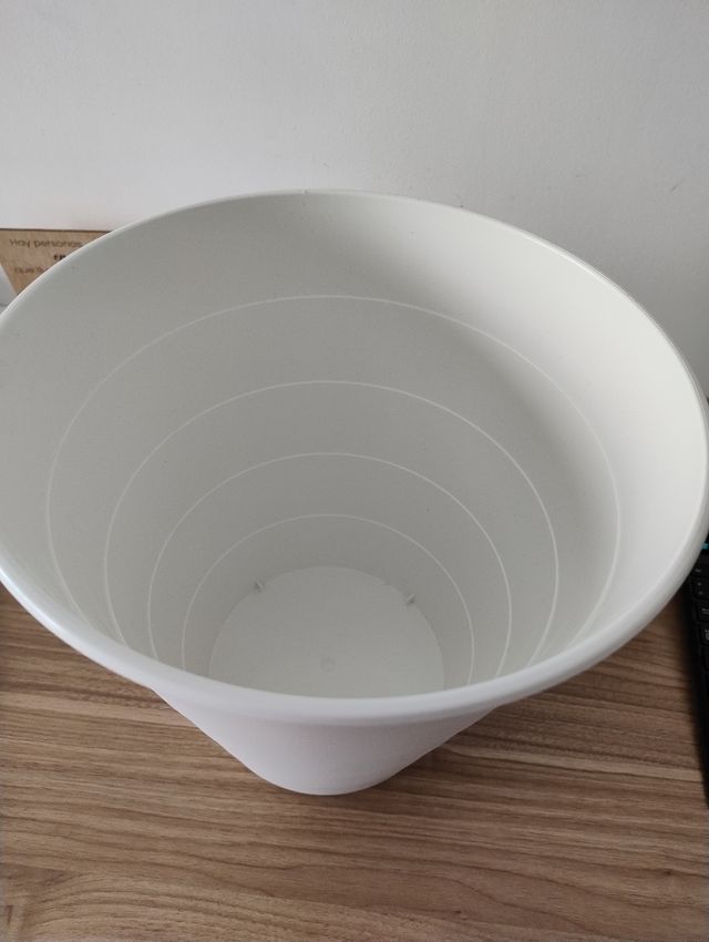 Cubo basura blanco Ikea plástico