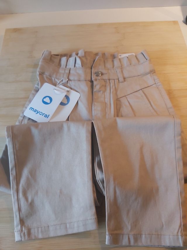 Pantalón Mayoral Talla 5 Nuevo