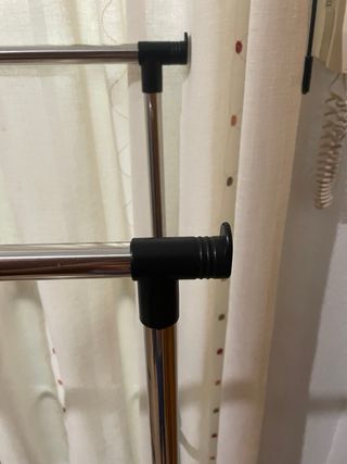 Perchero Metálico y Plástico