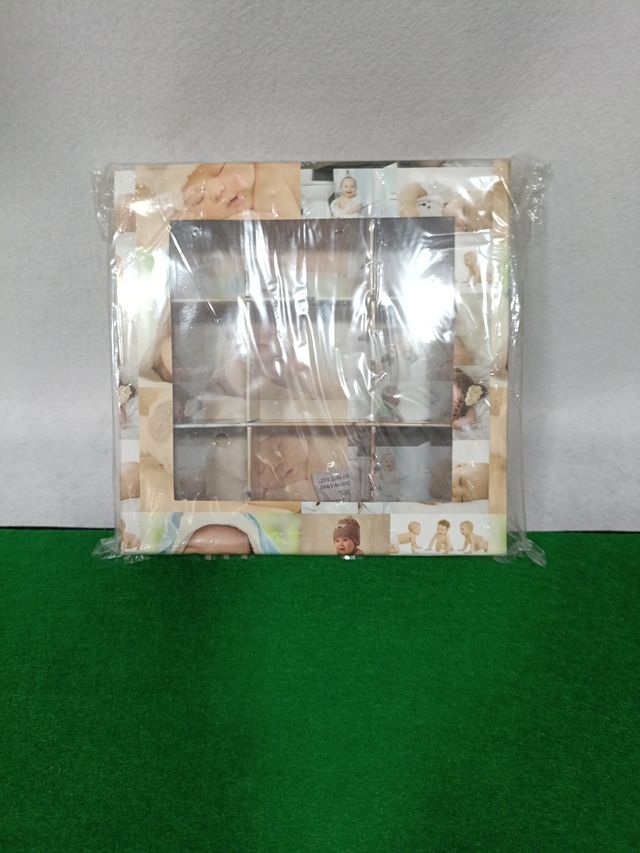 Organizador de cartón para pequeños detalles.