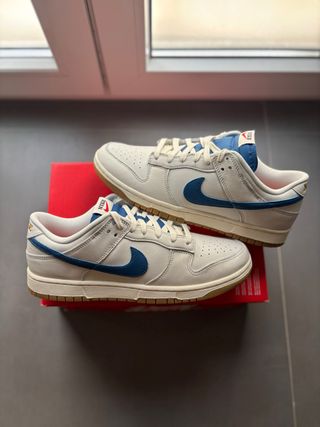 Nike Dunk Low SE Swoosh Azul Marino