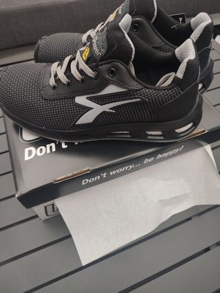 Zapatos de seguridad U-Power Talla 42