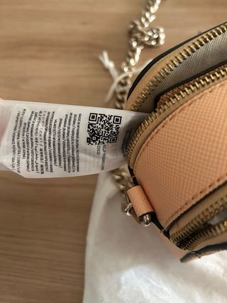 Bolso Guess Noelle Naranja y Dorado