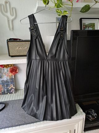 Vestido ZARA Negro Cuero Talla L