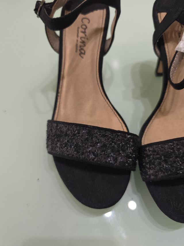 Sandalias Corina Negras Talla 36