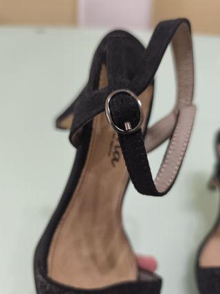 Sandalias Corina Negras Talla 36