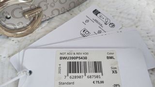 Cinturón Guess Beige y Dorado 90cm