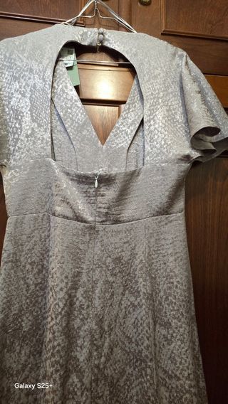 Vestido midi Hoss Intropia malva tornasolado