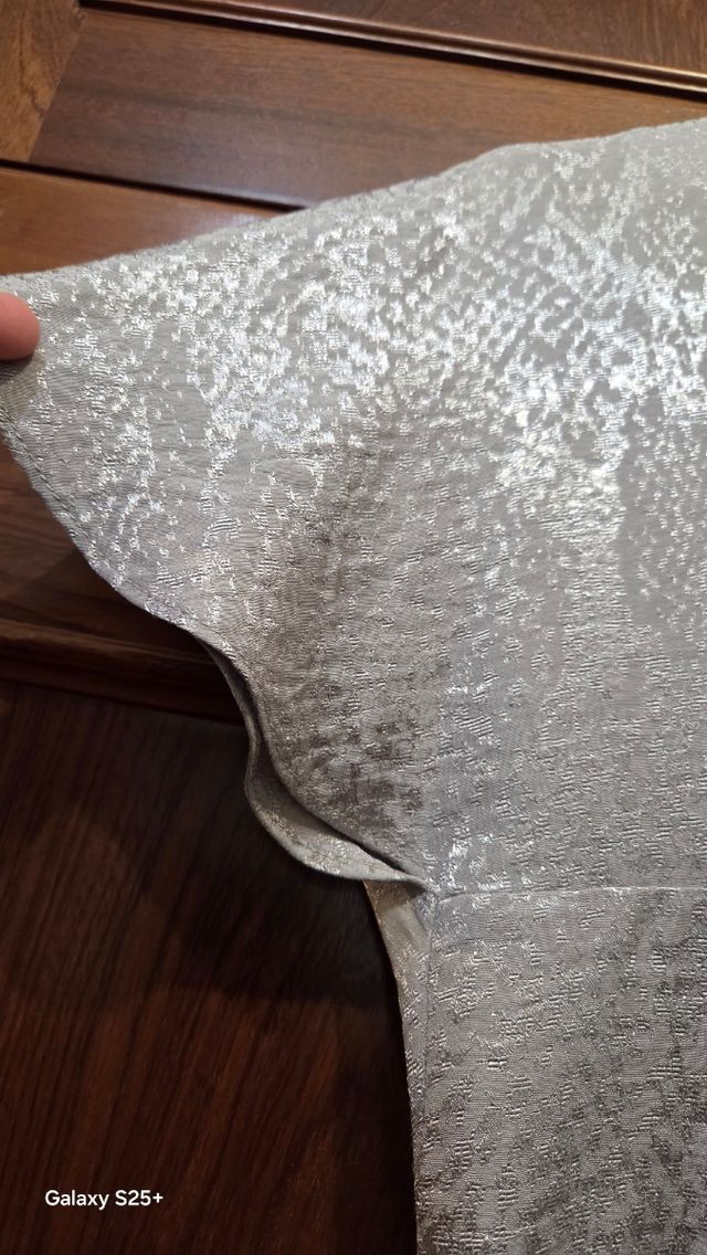 Vestido midi Hoss Intropia malva tornasolado