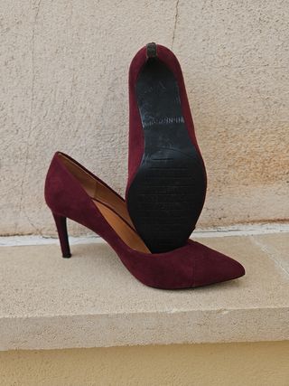 Zapatos de tacón Zara morados