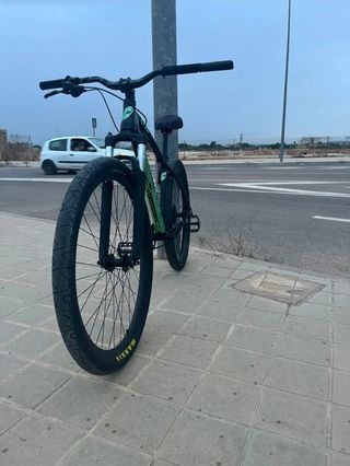 Bicicleta para hacer stunt, MTB, Dirt Jump.