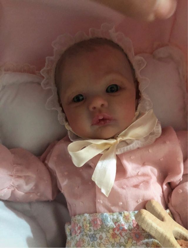 Reborn realista 40 cm