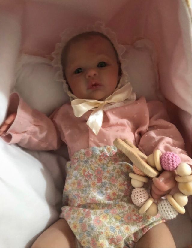 Reborn realista 40 cm