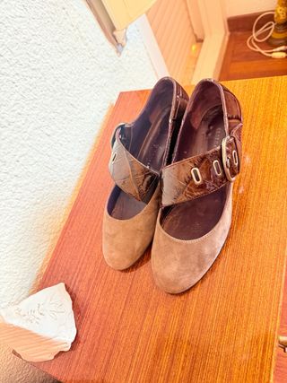 Zapatos de piel para mujer