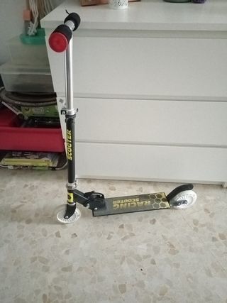 Patinete infantil 4-7 años ruedas con luces