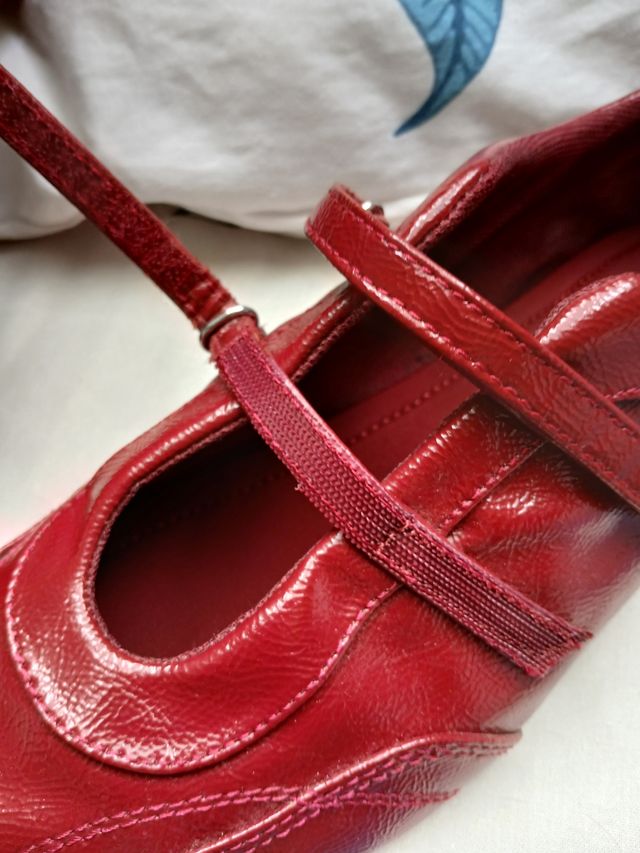 Zapatillas deportivas Zara rojas