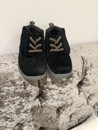 Botas UGG para niño