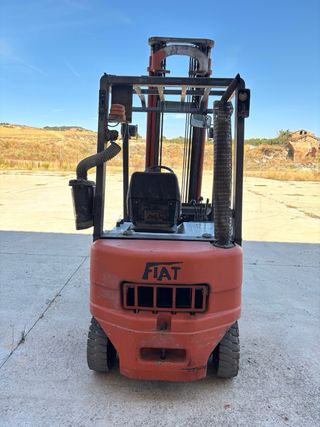 Carretilla elevadora FIAT