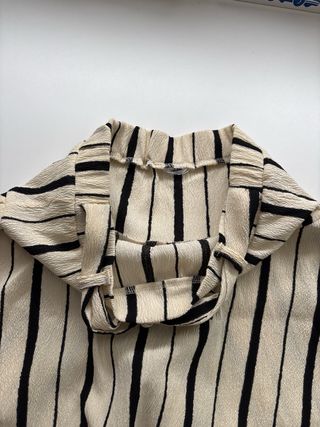 Falda pantalón corta con rayas 
