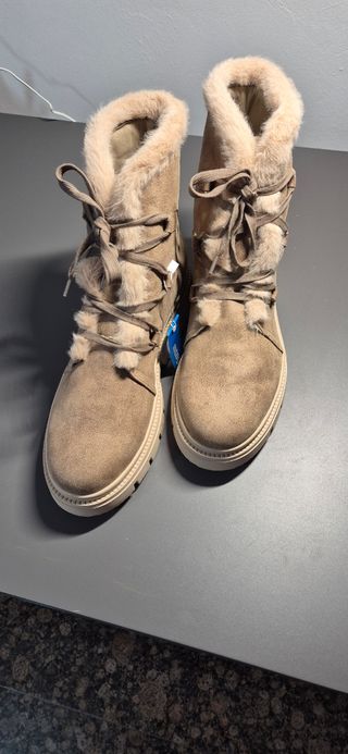 Botas Mustang Beige Talla 41