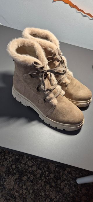 Botas Mustang Beige Talla 41