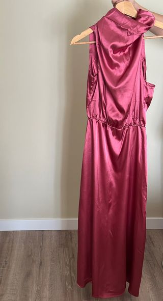 Vestido fiesta fresa satinado talla XS