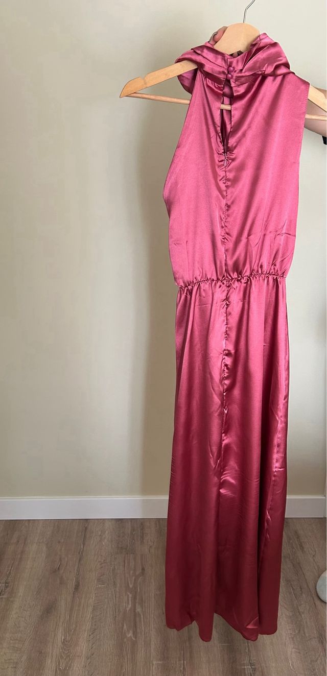 Vestido fiesta fresa satinado talla XS