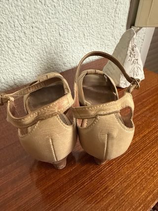 Zapatos de piel Oliver beige mujer